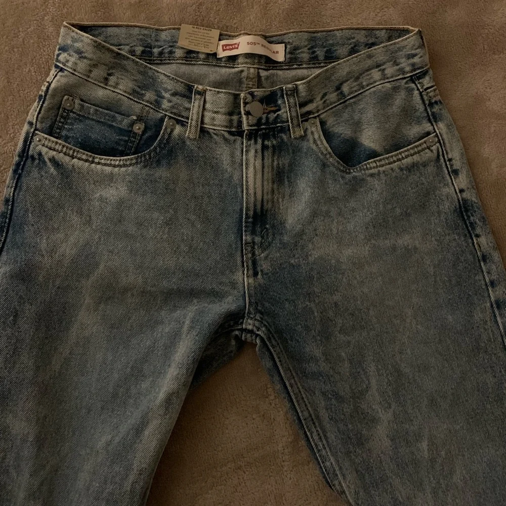 Brand New Vintage Levi’s 505 Straight Leg - Picture 2 of 5